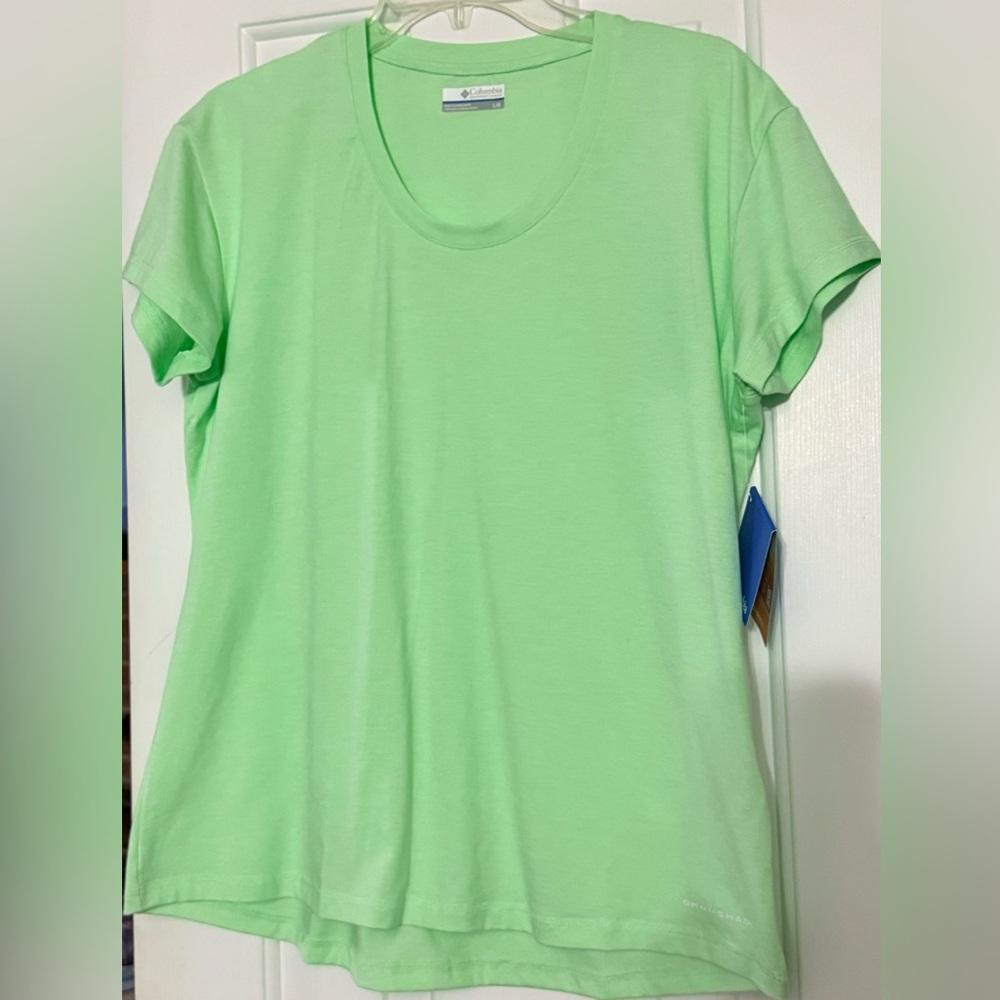 Columbia Lime Green Women's Short Sleeve Tee